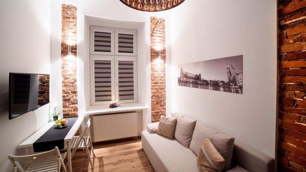 Cracow Rent Apartments - Spacious Apartments For 2-7 People In Quiet Area - Kolberga Street Nr 3 - 10 Min To Main Square By Foot Krasków Eksteriør bilde