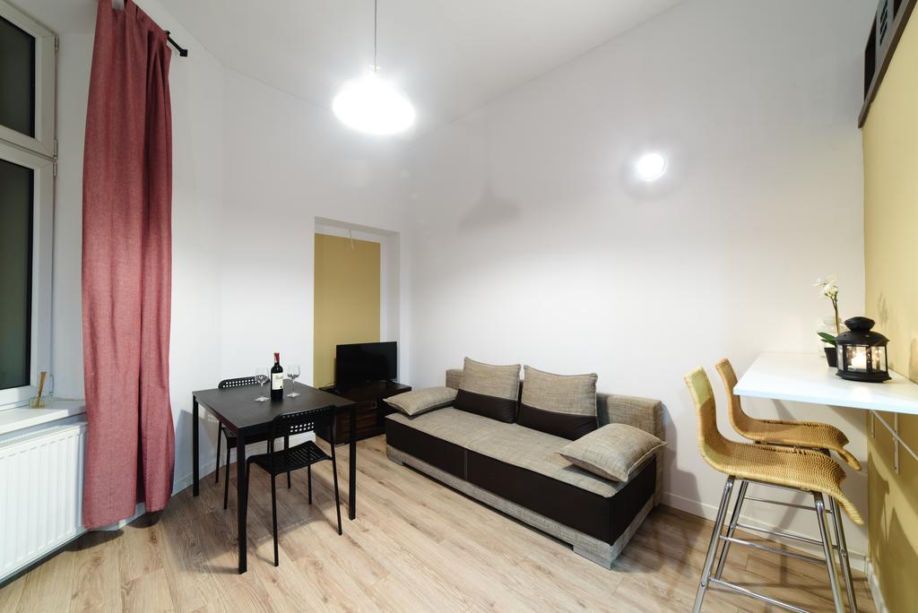 Cracow Rent Apartments - Spacious Apartments For 2-7 People In Quiet Area - Kolberga Street Nr 3 - 10 Min To Main Square By Foot Krasków Eksteriør bilde