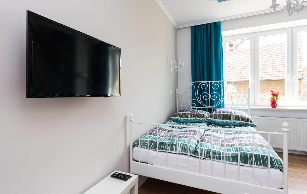 Cracow Rent Apartments - Spacious Apartments For 2-7 People In Quiet Area - Kolberga Street Nr 3 - 10 Min To Main Square By Foot Krasków Eksteriør bilde