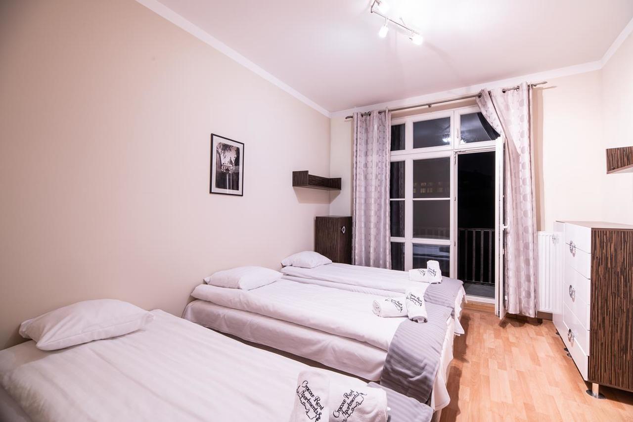 Cracow Rent Apartments - Spacious Apartments For 2-7 People In Quiet Area - Kolberga Street Nr 3 - 10 Min To Main Square By Foot Krasków Eksteriør bilde